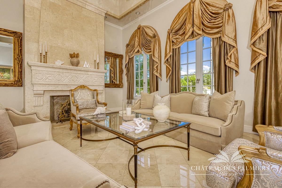 8.Location villa Chateau des Palmiers accés mer Terres Basses Saint Martin_salon